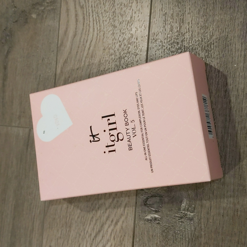 It girl beauty book vol. 5
